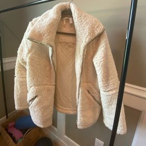 Zella jacket very cozy in cream color
